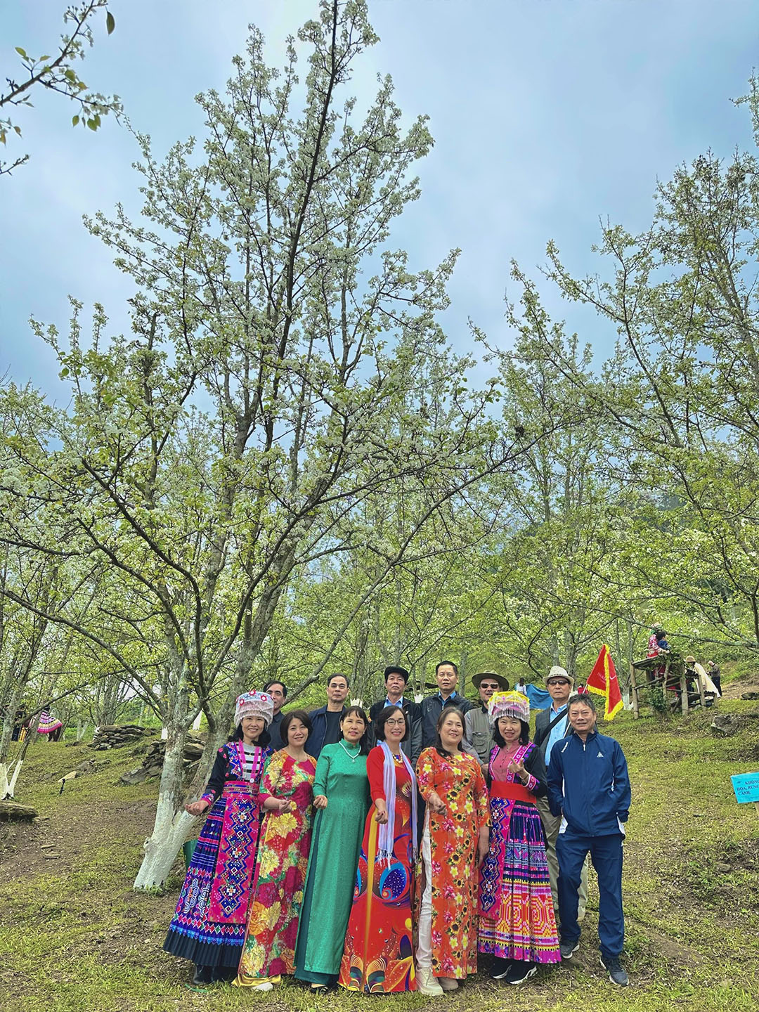 Tour Na Hang mùa hoa lê - Thái An Travel