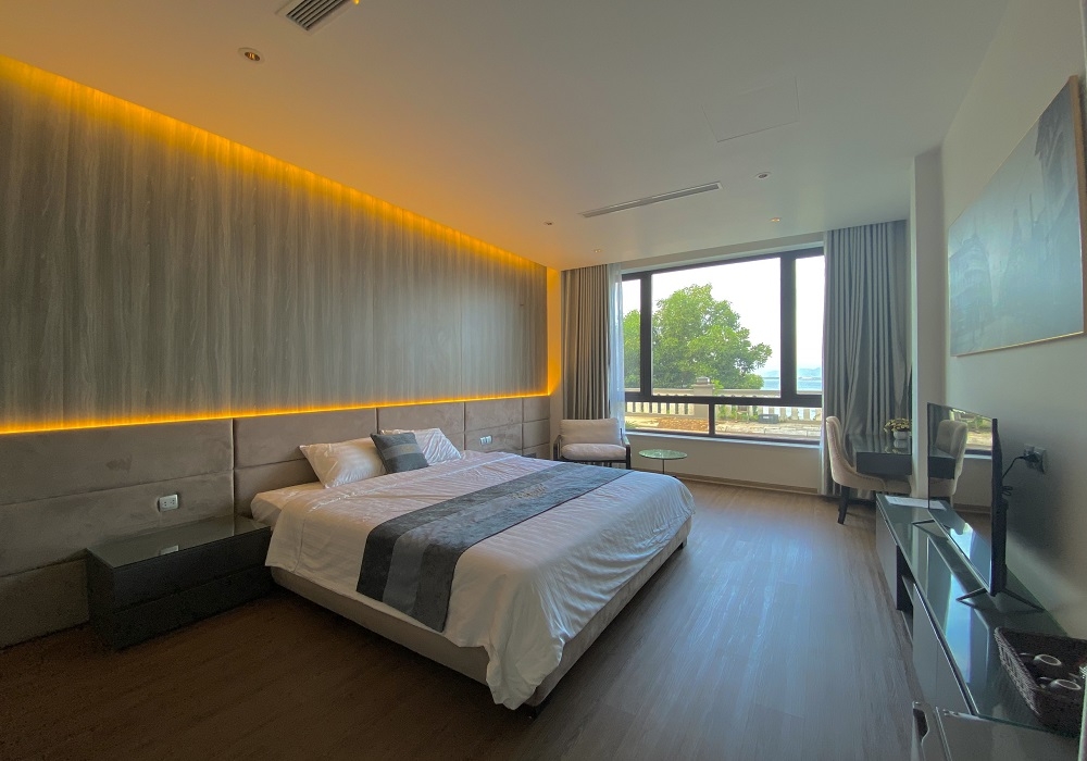 Villa 8 phòng ngủ view vịnh Hạ Long - Thái An Travel 5