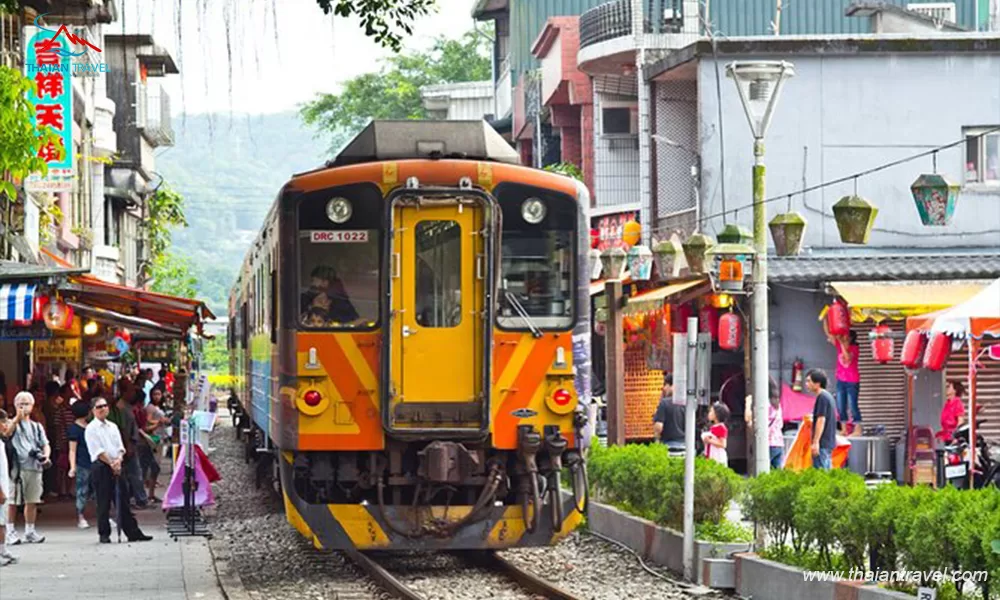 Phố cổ Thập Phần Đài Loan - Thái An Travel