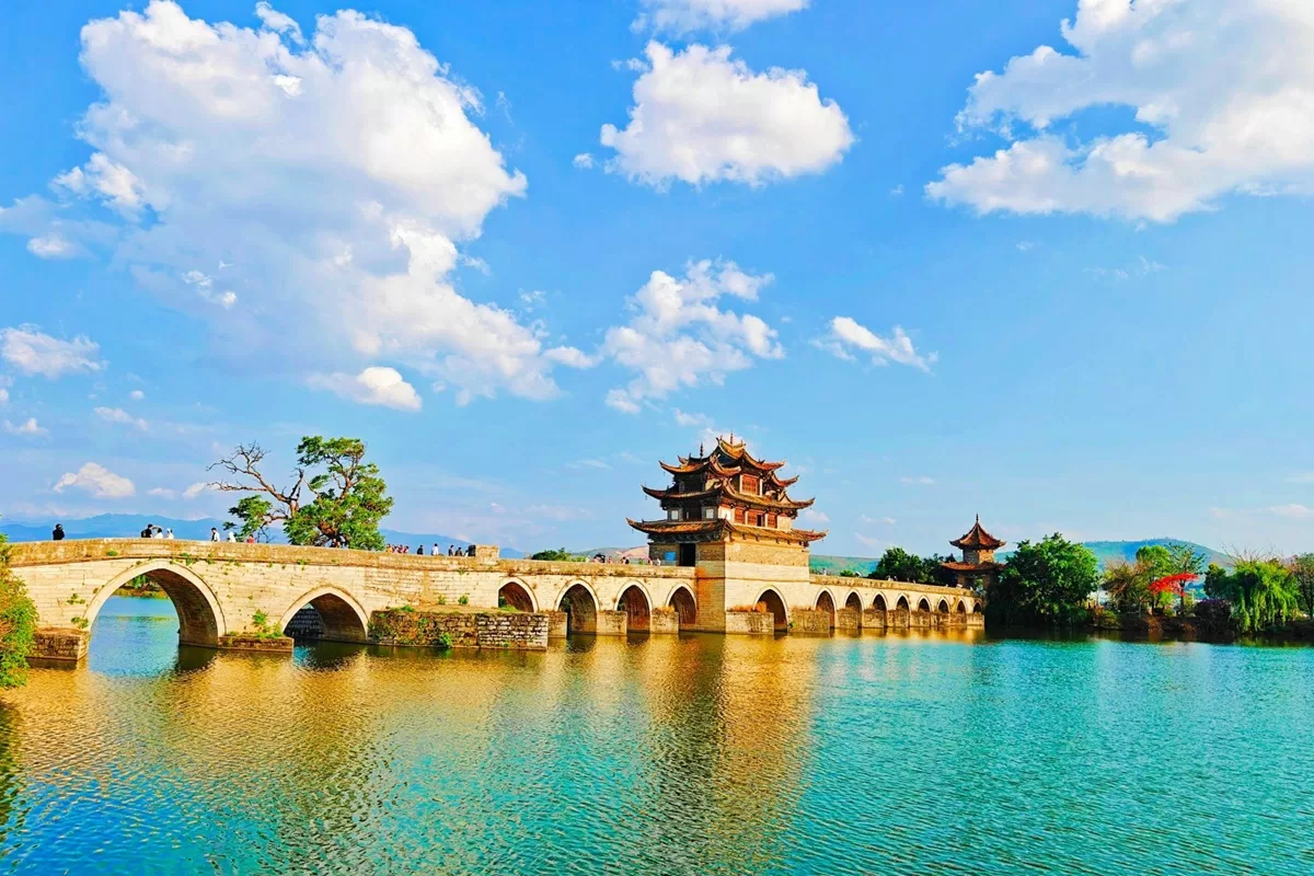 Tour Hà Khẩu Bình Biên - cầu Song Long, Kiến Thủy