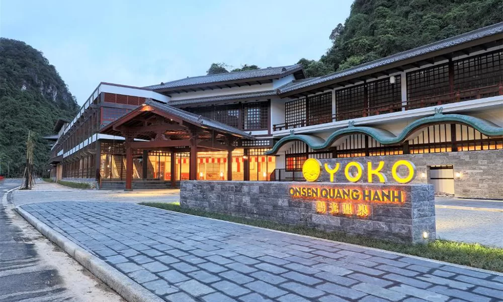 Suối khoáng nóng Yoko Onsen Quang Hanh - Thái An Travel