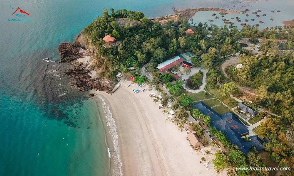 bai-bien-nhu-tien-nha-trang-dia-diem-du-lich-bien-nha-trang-thaiantravel-4 Địa điểm du lịch biển Nha Trang - Thái An Travel