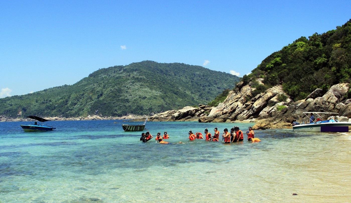 TOP các điểm du lịch biển đẹp nhất Việt Nam - Thái An Travel 12