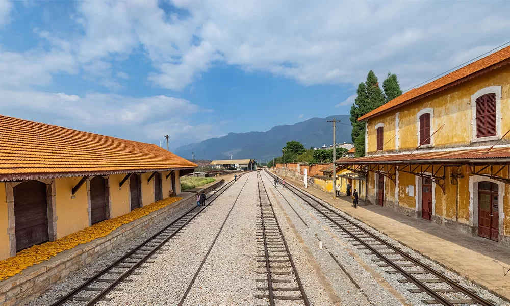 bich-sac-trai Bích Sắc Trại Mông Tự