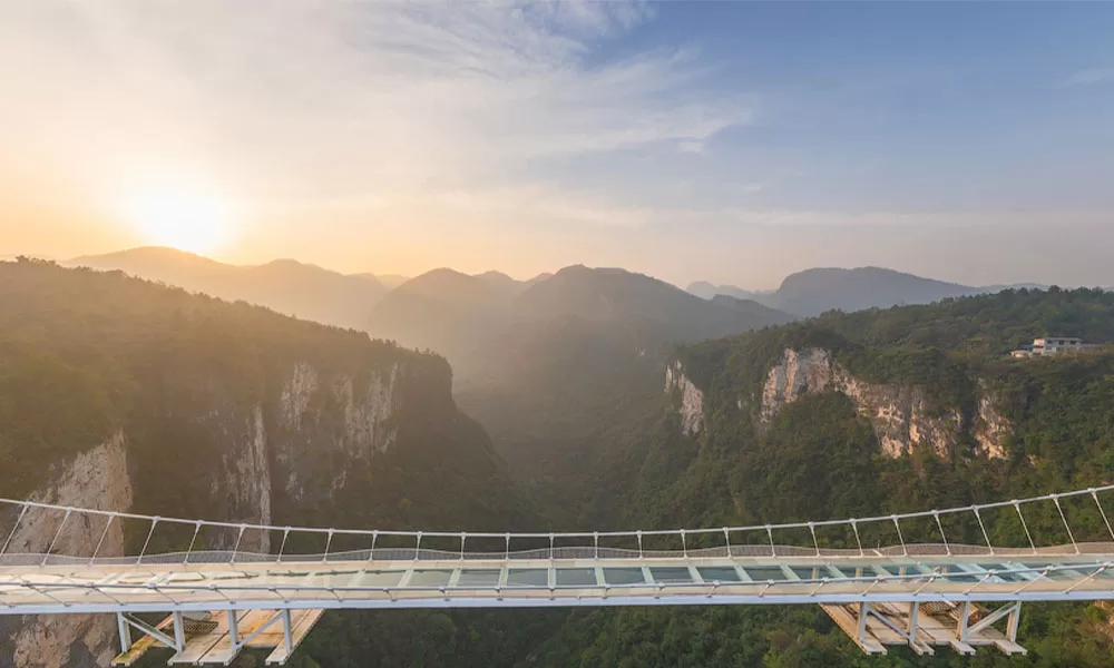 Cầu kính Thiên Vân Độ - Thái An Travel