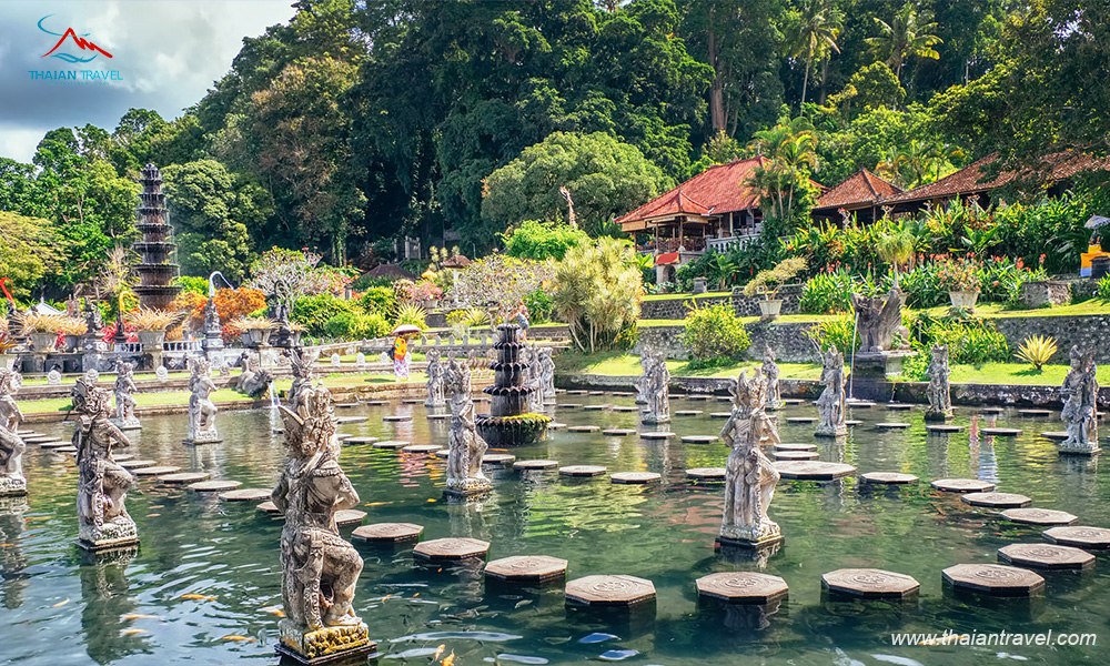Cung điện nước Tirta Gangga - Thái An Travel 5