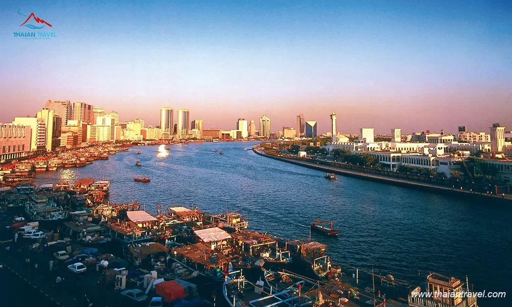 dubai-creek-3 gia-tour-du-thuyen-dubai-2022-thong-tin-va-cap-nhat-gia-moi-nhat