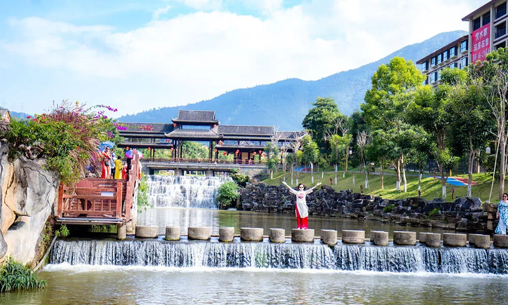 fghnh Du lịch Hà Khẩu Bình Biên - Thái An Travel