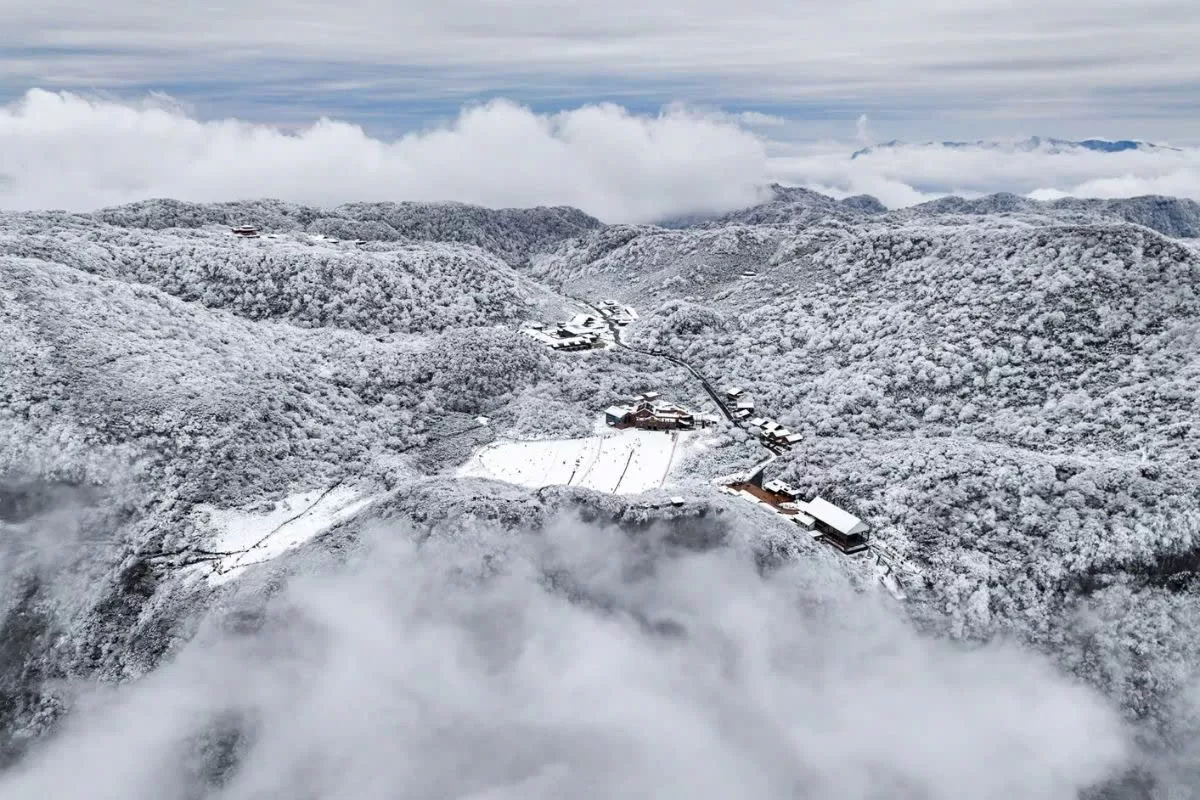 Kim Phật Sơn mùa đông