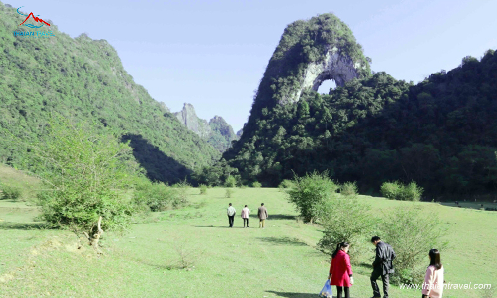 Du lịch Núi Mắt Thần - Thái An Travel