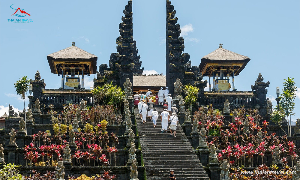 Top 10 đền thờ đẹp nhất Bali - Thái An Travel - 14