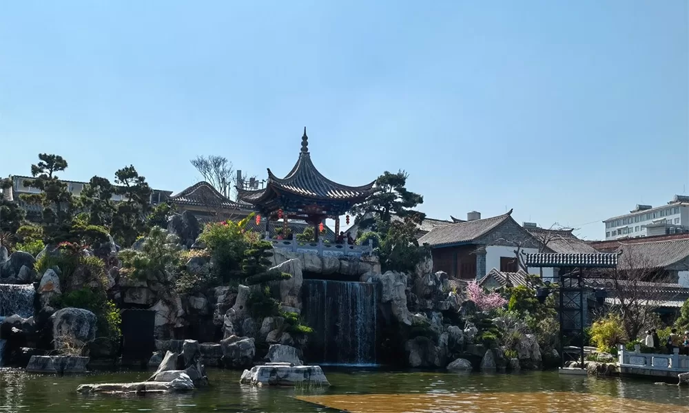 rgve chu-gia-hoa-vien-kien-thuy-diem-du-lich-voi-gia-tri-lich-su-lau-doi