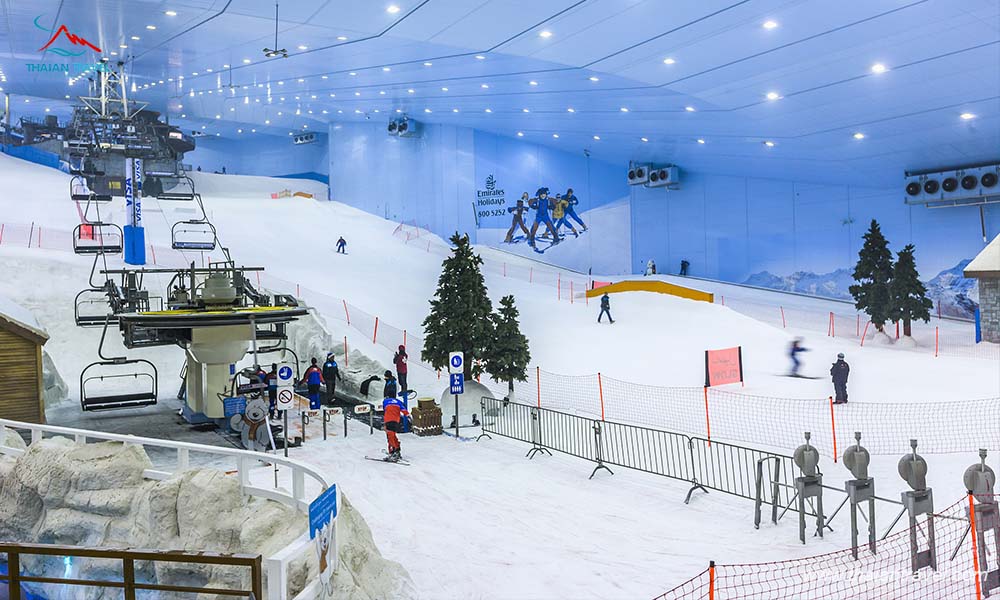 Top những điểm tham quan Dubai đặc sắc - Sân trượt tuyết trong nhà SKI DUBAI