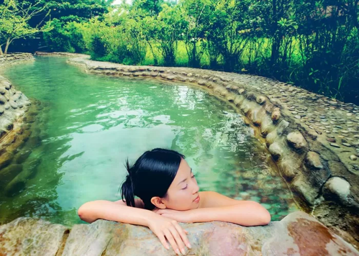 Suối nước nóng nổi tiếng miền Bắc - Thái An Travel