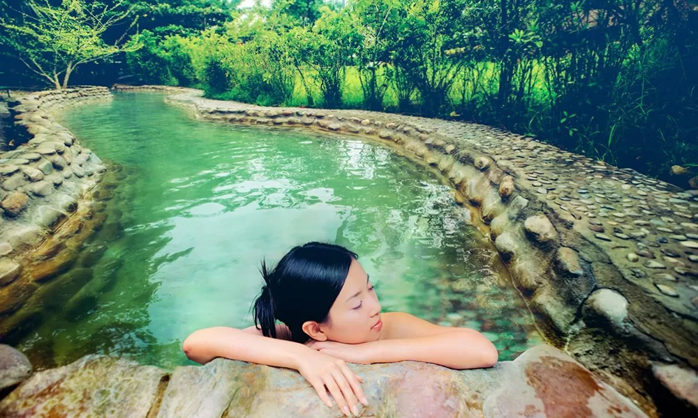 Suối nước nóng nổi tiếng miền Bắc - Thái An Travel