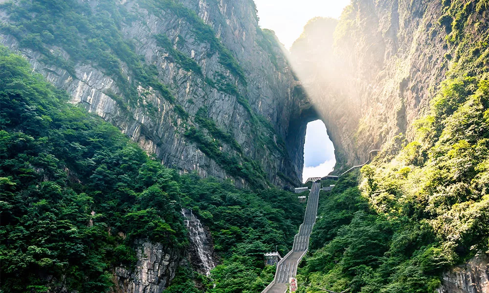 thien-mon-son-767aefc6-5f3c-45c0-b954-5e6783a482b8 Cổng trời Trương Gia Giới