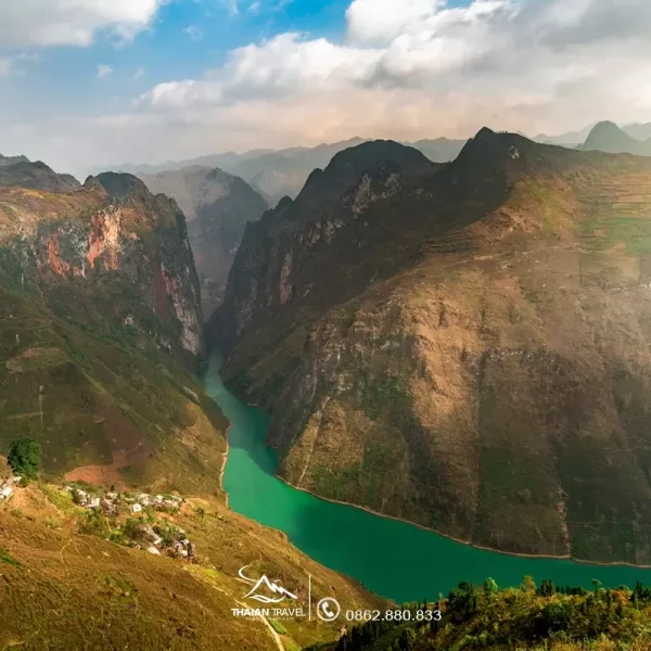 Tour Hà Giang - Cao Nguyên Đá Đồng Văn 3 đêm 2 ngày hàng ngày từ Hà Nội - Thái An Travel