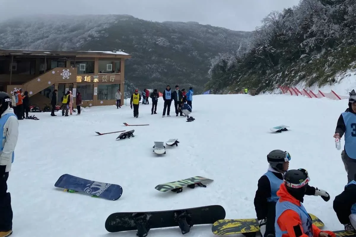 trượt tuyết - Kim Phật Sơn - Nam Xuyên - Trùng Khánh