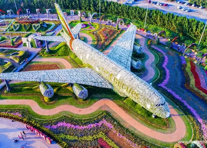 vuon-hoa-dubai-miracle-garden-thien-duong-hoa-giua-long-sa-mac