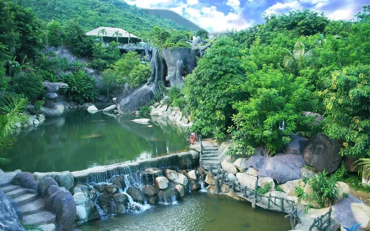 Tắm khoáng Onsen - Thái An Travel 8