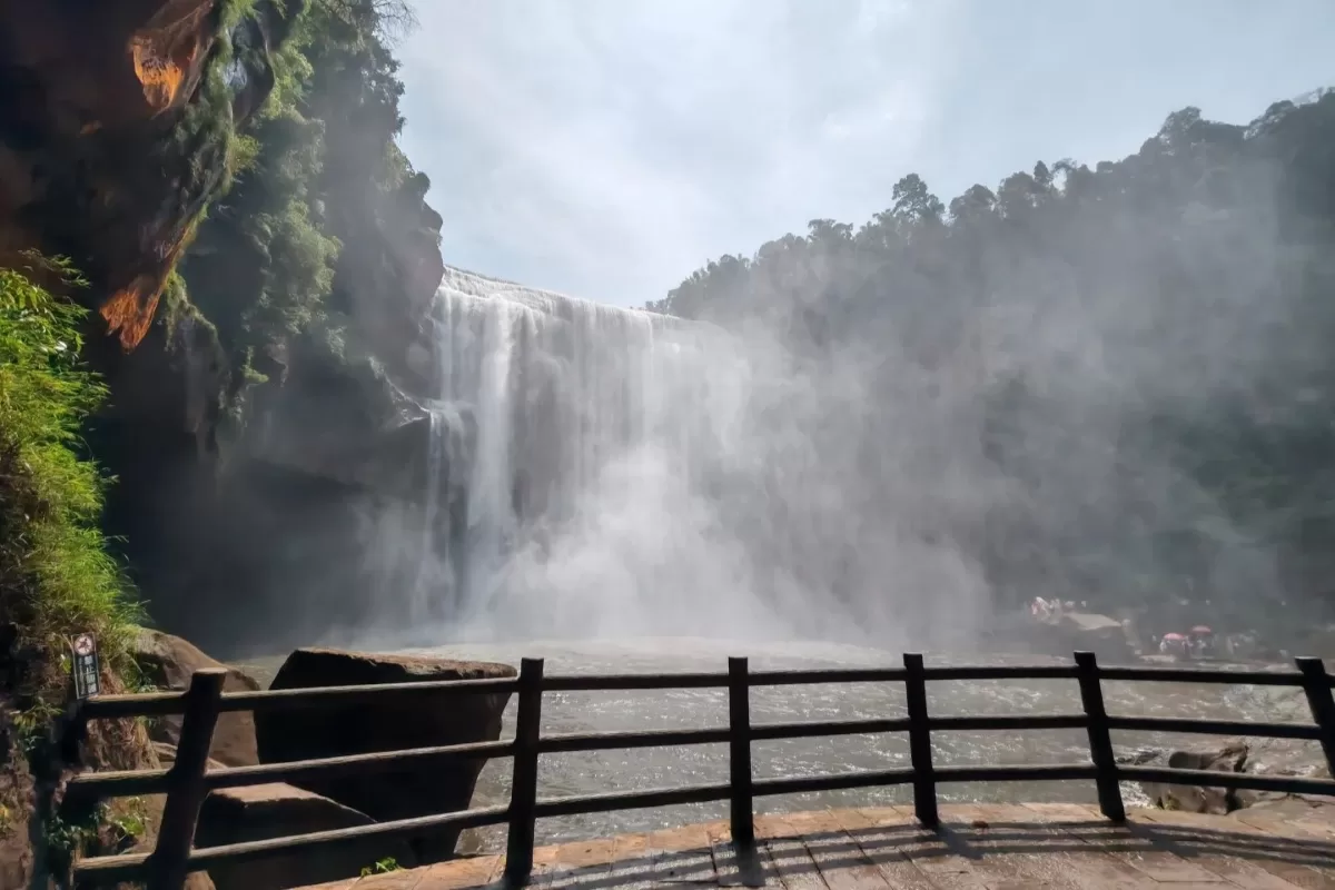 Tour Quý Châu - Xích Thủy - Thị Trấn Mao Đài - Trùng Khánh (4)