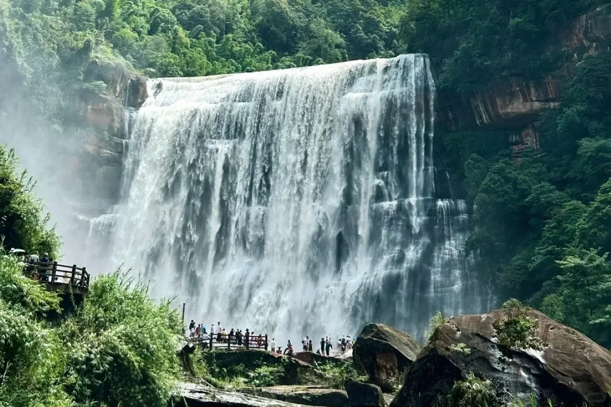 Tour Quý Châu - Xích Thủy - Thị Trấn Mao Đài - Trùng Khánh (3)