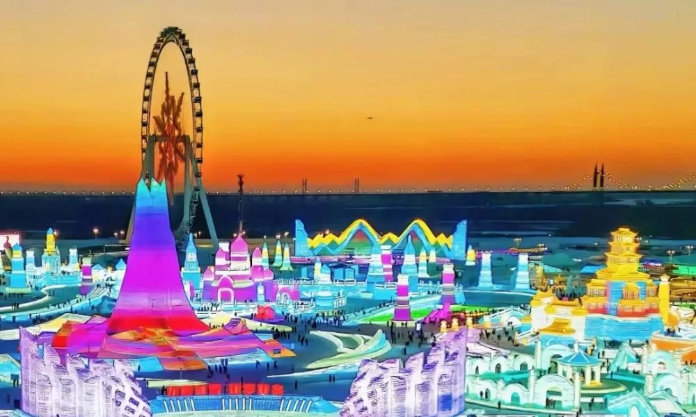 avt Lễ hội băng đăng Cáp Nhĩ Tân