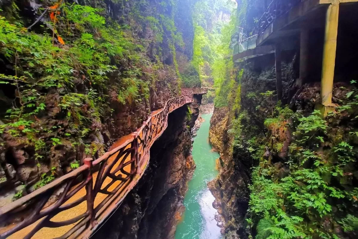 Hẻm núi lớn Tongren - "Grand Canyon" của Quý Châu _ Thái An Travel (1)