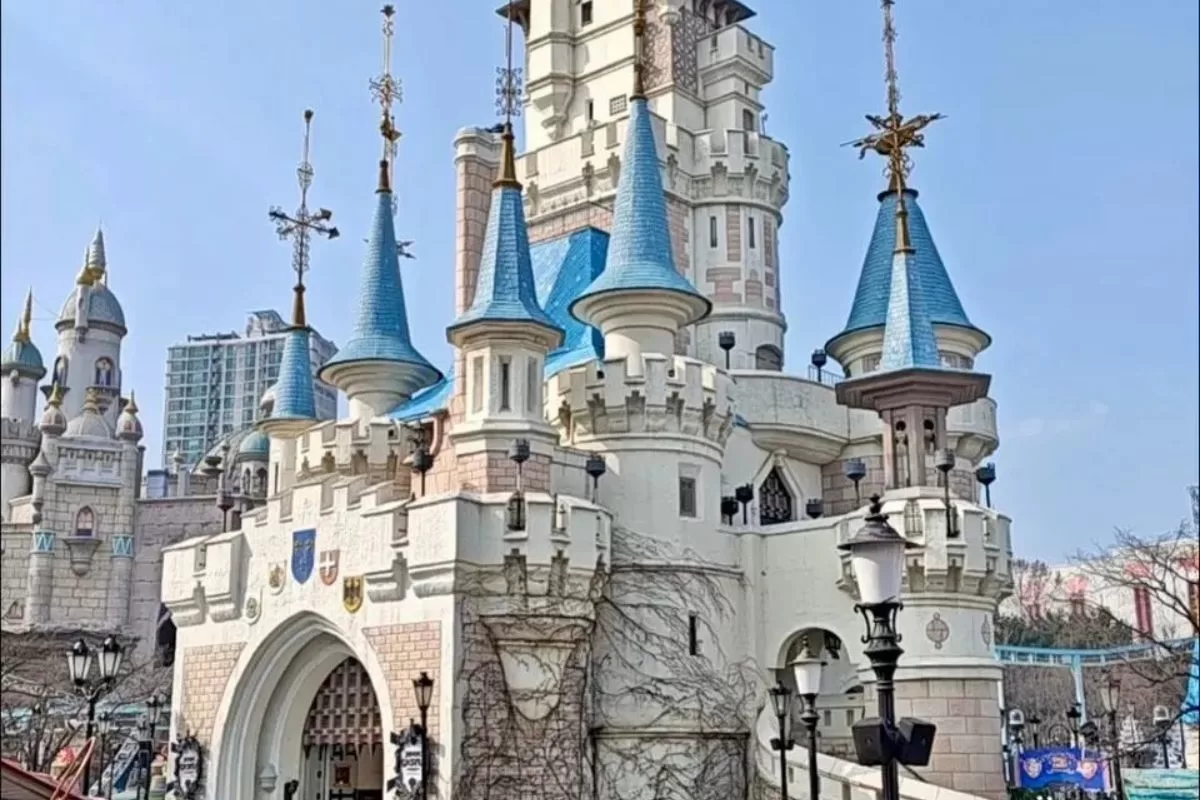 Lotte World - Top 15 điểm tham quan đặc sắc nhất Hàn Quốc