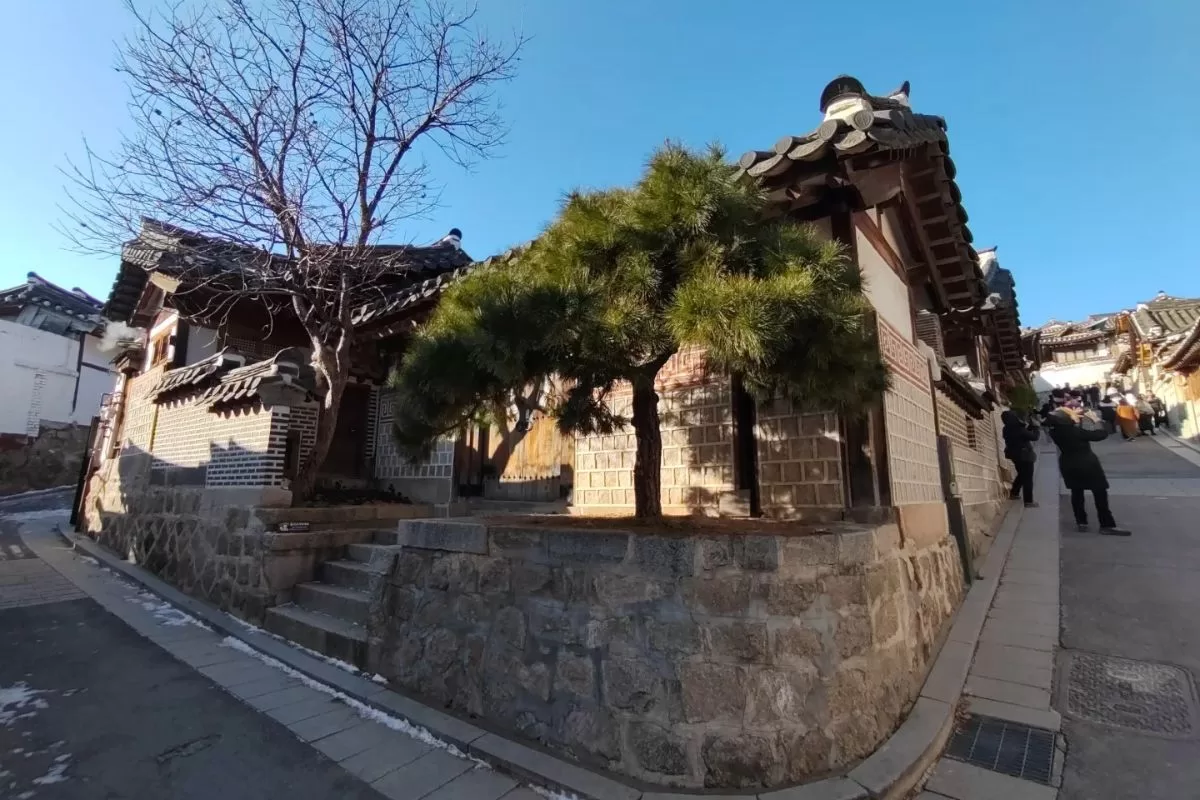 Làng Bukchon Hanok - Seoul - Hàn Quốc (8)
