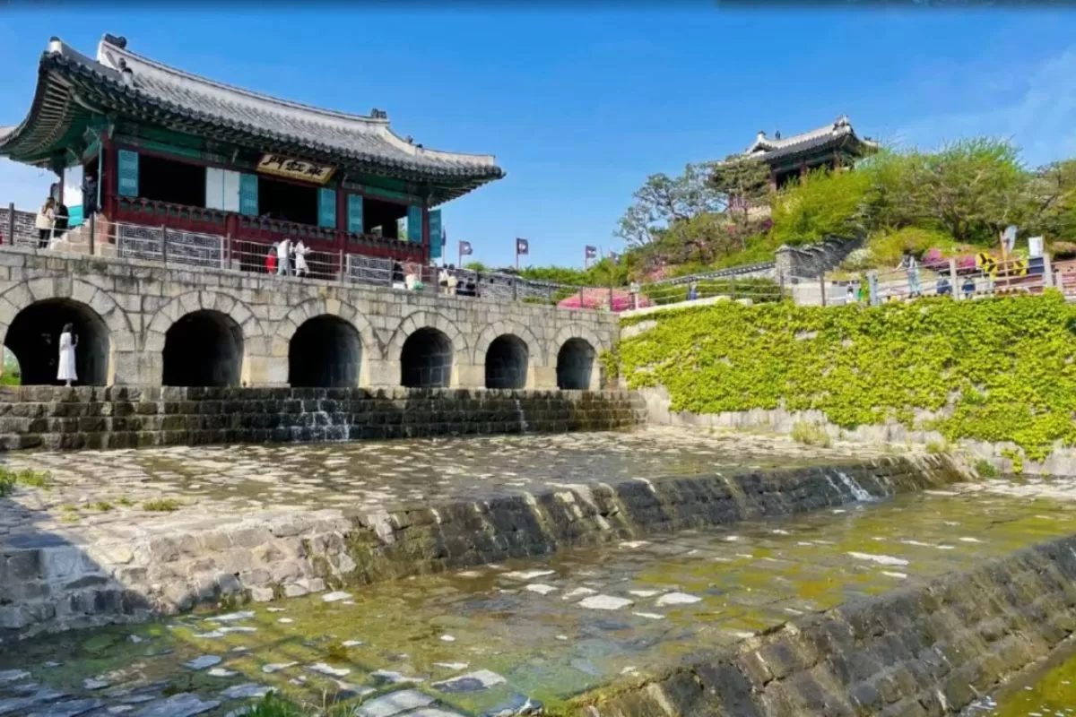 Thành cổ Hwaseong - cung điện lớn nhất Hàn Quốc - nơi quay phim Dae Jang Geum (4)