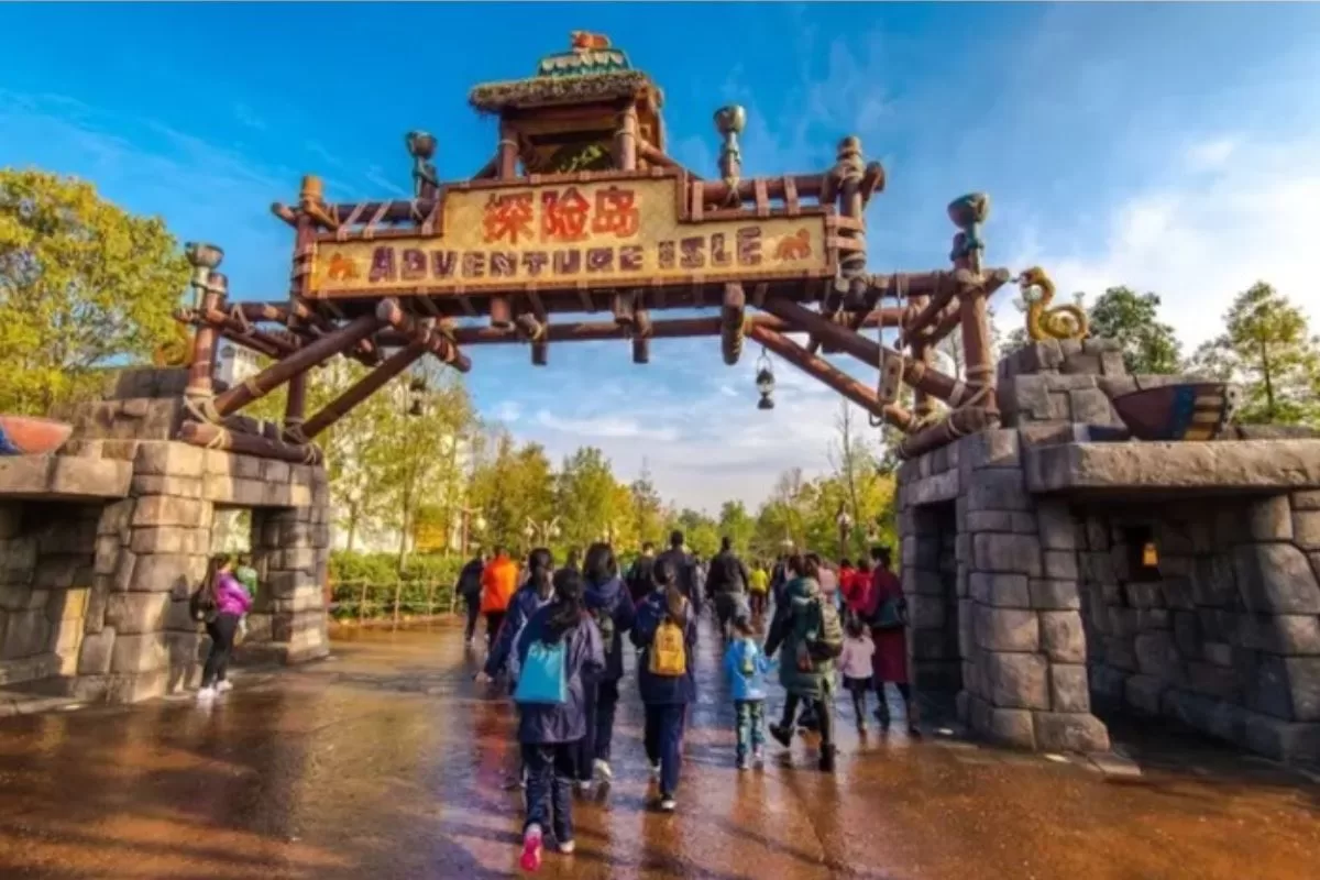 hòn đảo phiêu lưu -Disneyland Thượng Hải - tour Thượng Hải - Thái An Travel