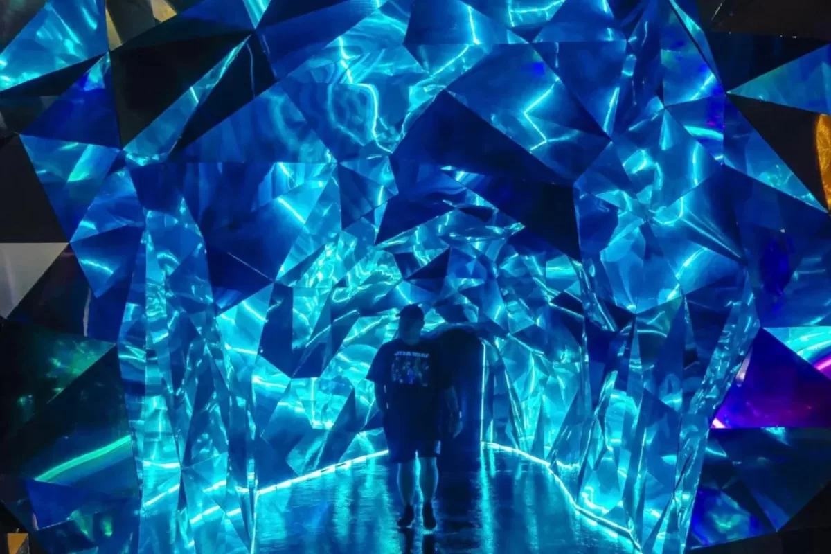 Bảo tàng ánh sáng Pattaya - Lighting Art Museum _ thaiantravel.com