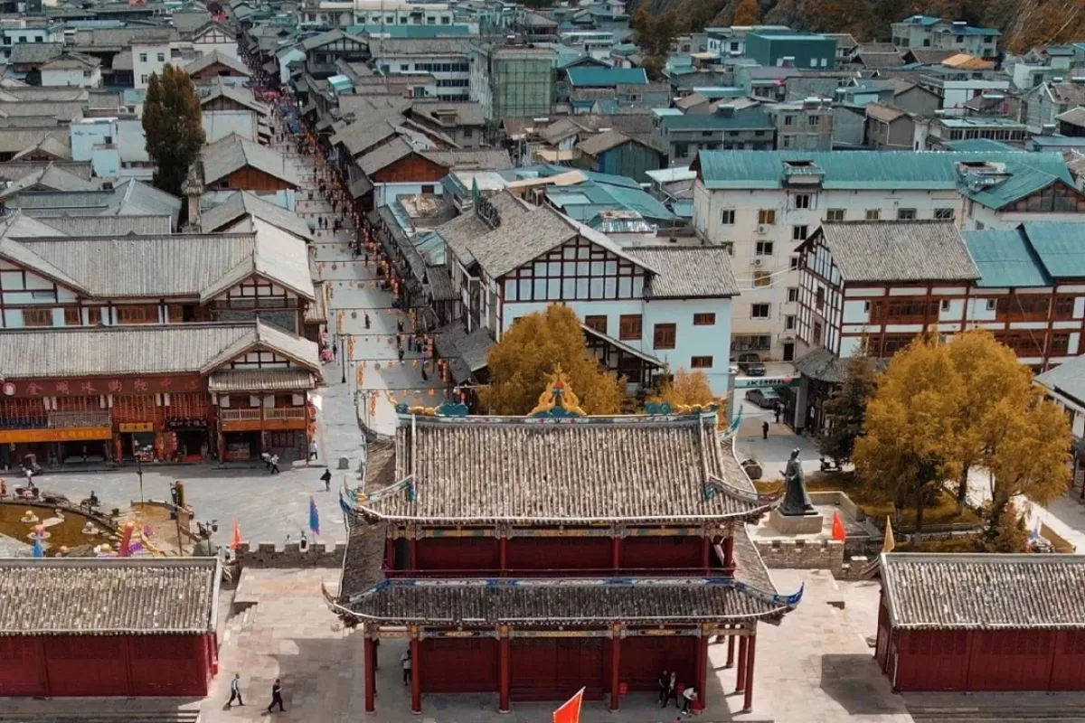 Tour Hà Nội - Thành Đô - Cửu Trại Câu 6n5đ bay Chengdu - thành cổ Tùng Phan