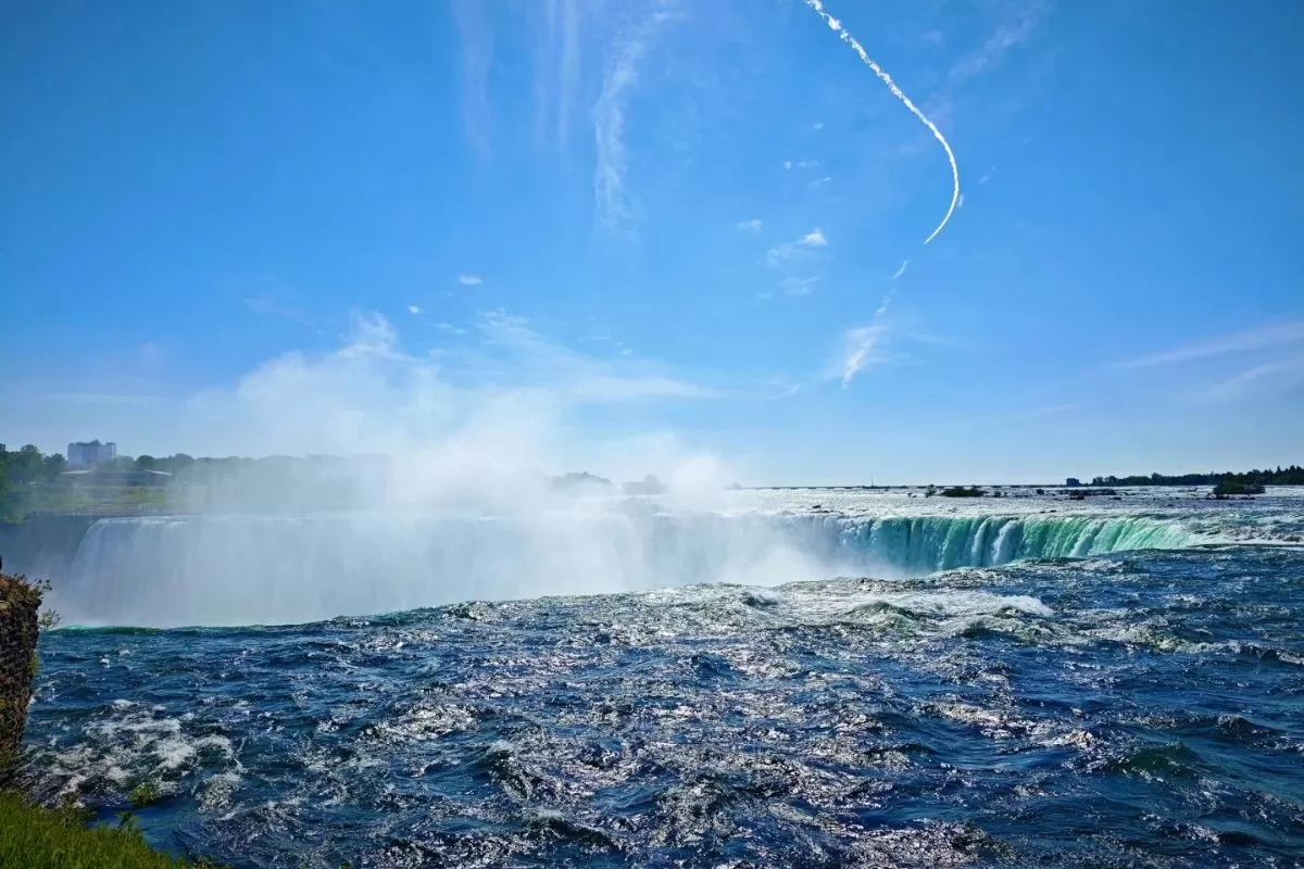 Thác Niagara – thác nước nằm ở biên giới Mỹ - Canada (1)