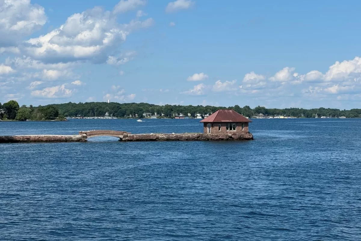 Thousand Islands (Nghìn hòn đảo) - du lịch Mỹ - Canada _ thaiantravel.com