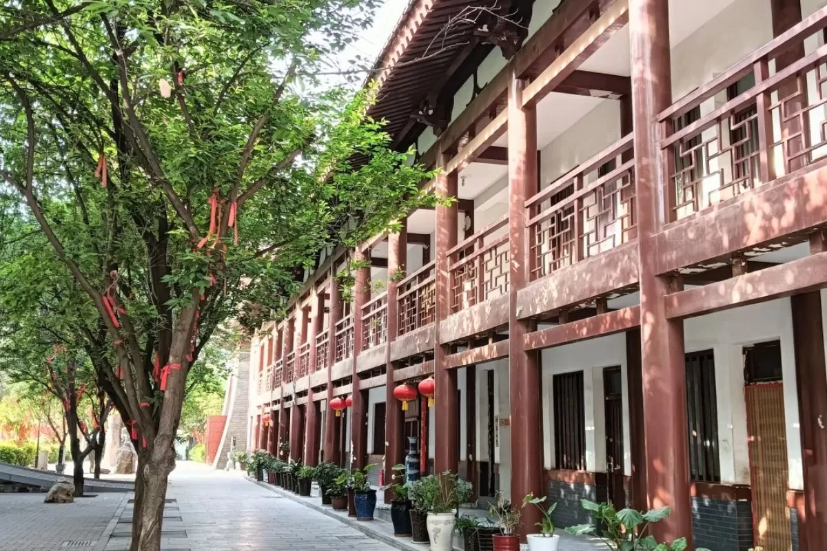 chùa Thanh Long - Tây An _ thaiantravel.com (2)