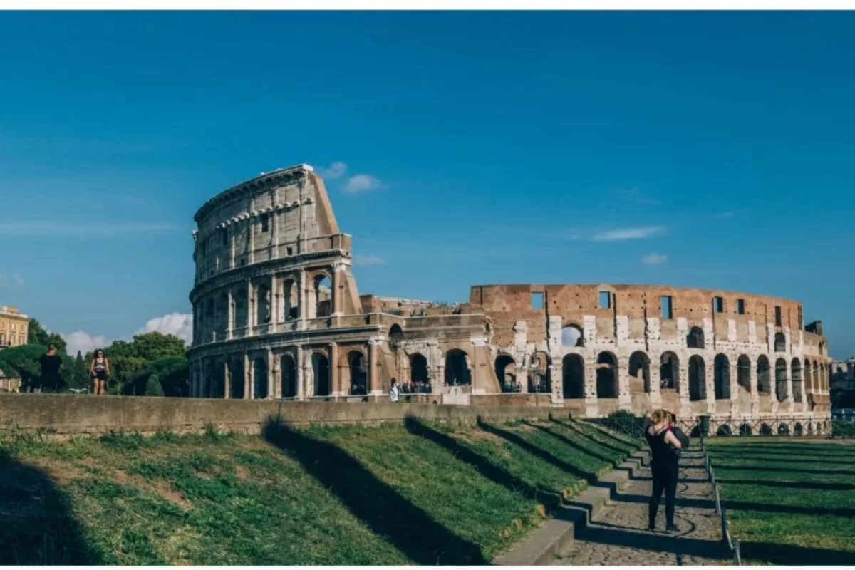 toàn cảnh Đấu trường La Mã Colosseum, Rome, Ý