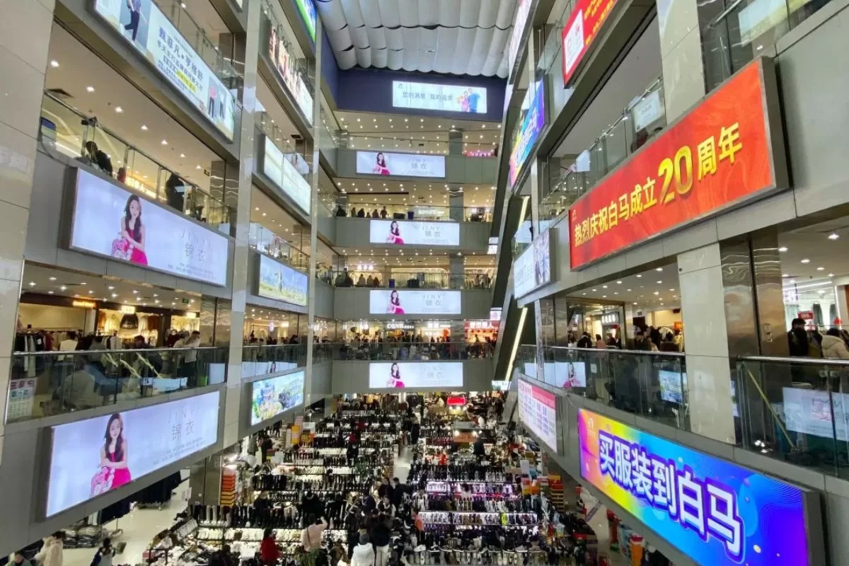 Top 10 chợ buôn lớn nhất Quảng Châu - chợ Bạch Mã ( 2)