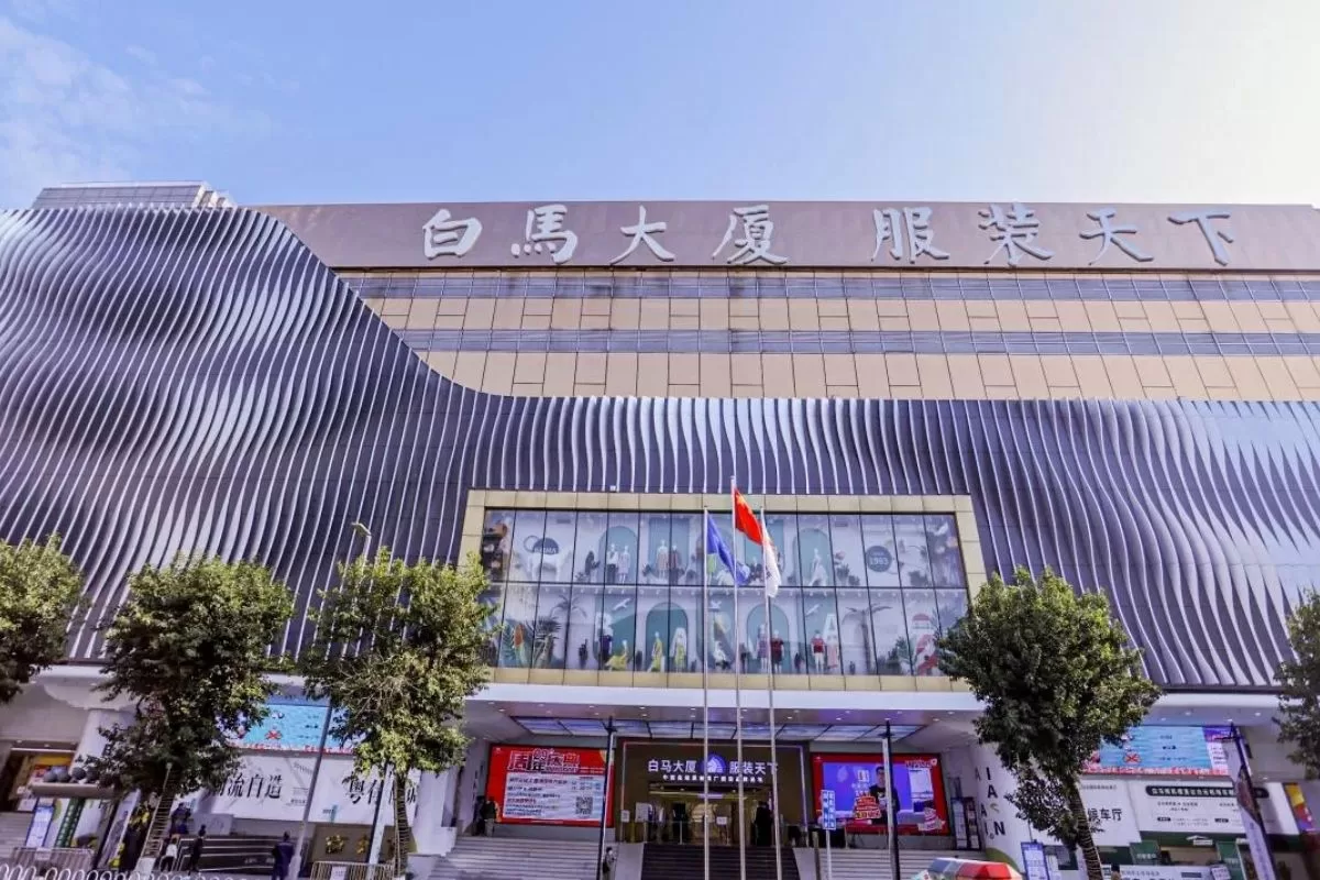 Chợ Bạch Mã -Top 10 chợ buôn lớn nhất Quảng Châu