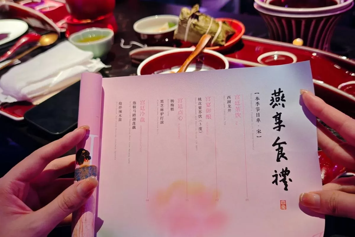 menu cung yến Hàng Châu