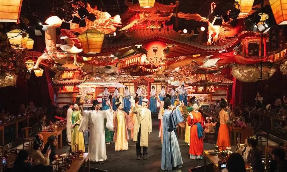 Cung yến Thượng Hải ava