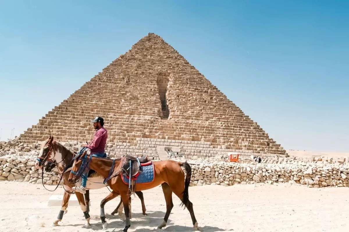 quần thể kim tự tháp Giza (11)