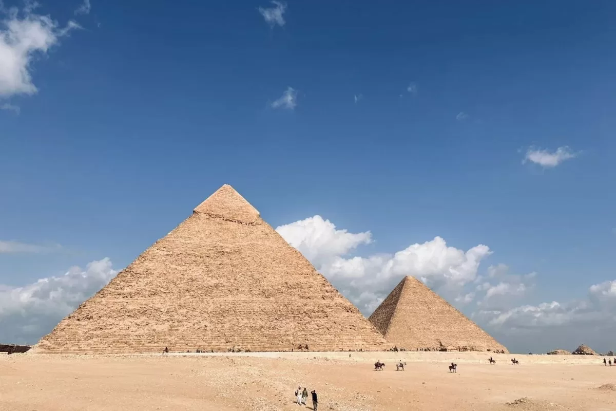 quần thể kim tự tháp Giza (8)