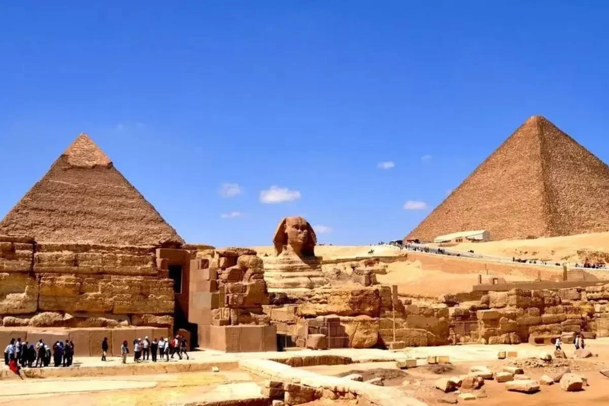 quần thể kim tự tháp Giza - Ai Cập