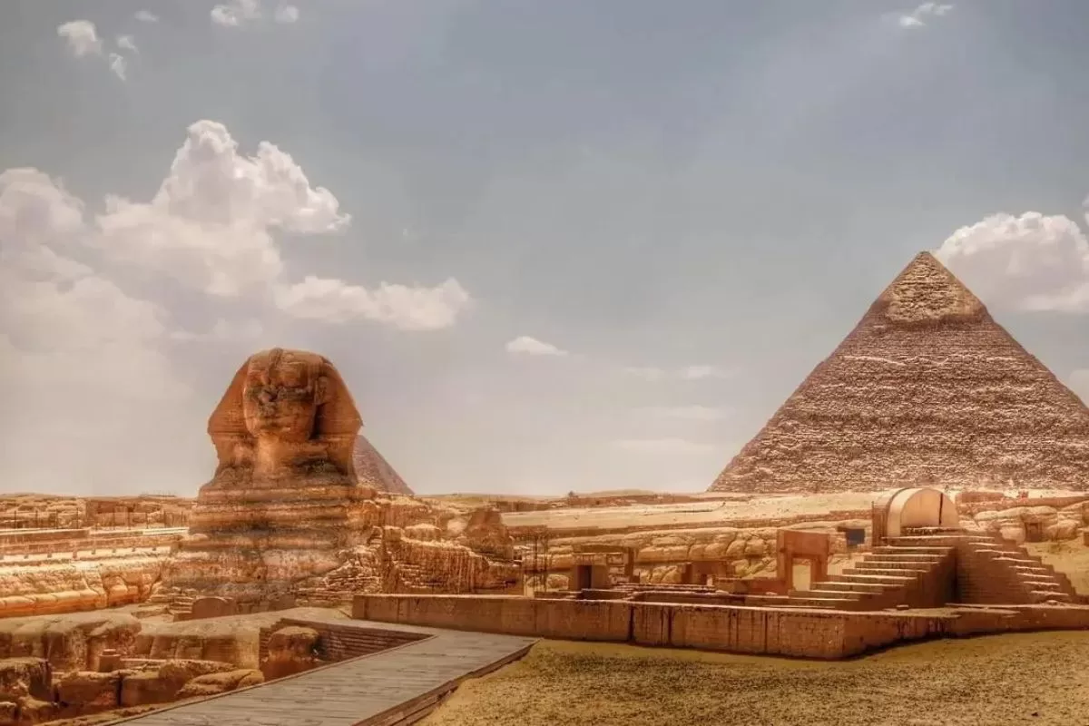 quần thể kim tự tháp Giza (6)