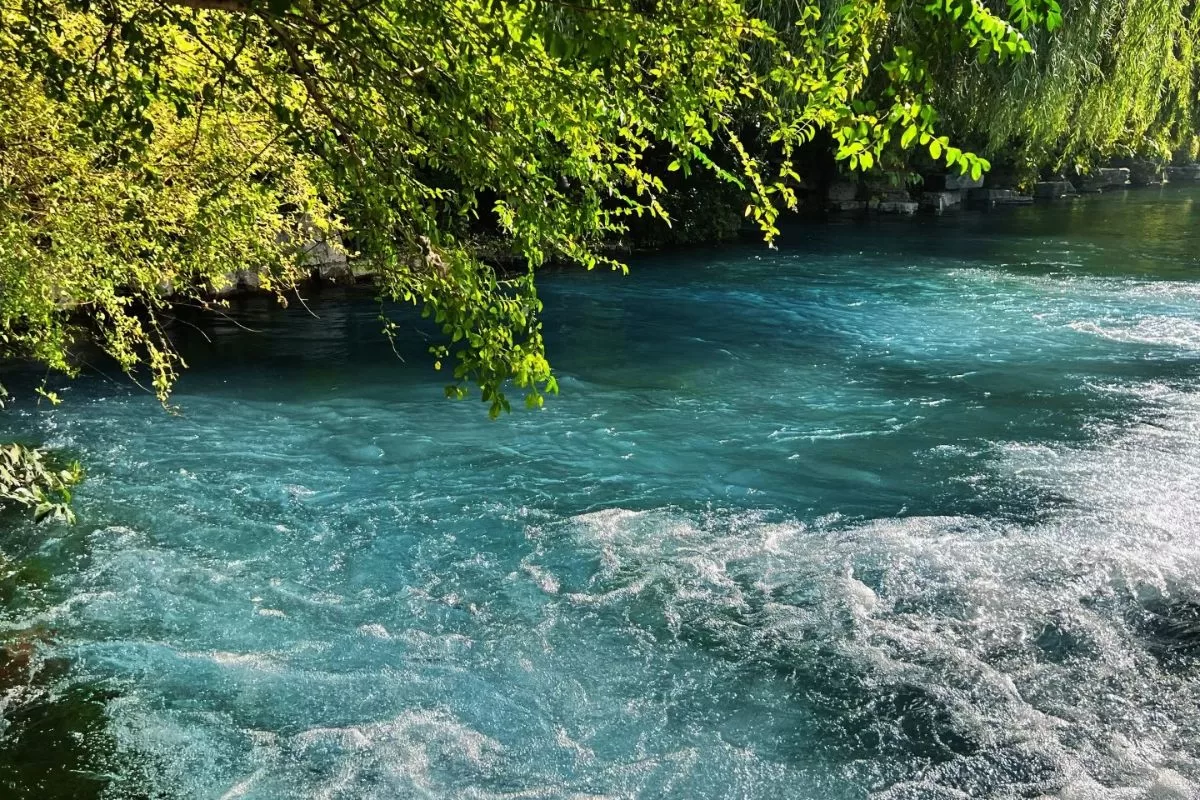 suối Bạch Mai _ tour Sơn Đông Thanh Đảo