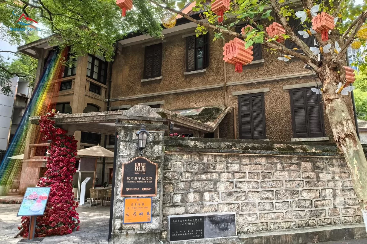 Tour Hồ Bắc 6 ngày 5 đêm : Võ Đang - Tương Dương - Thần Nông Giá (6)