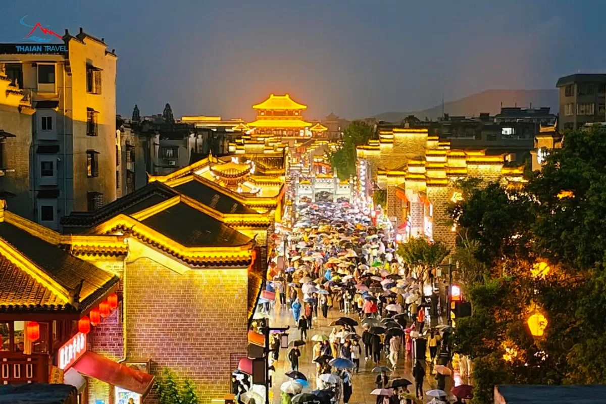 Tour Hồ Bắc 6 ngày 5 đêm : Võ Đang - Tương Dương - Thần Nông Giá (9)