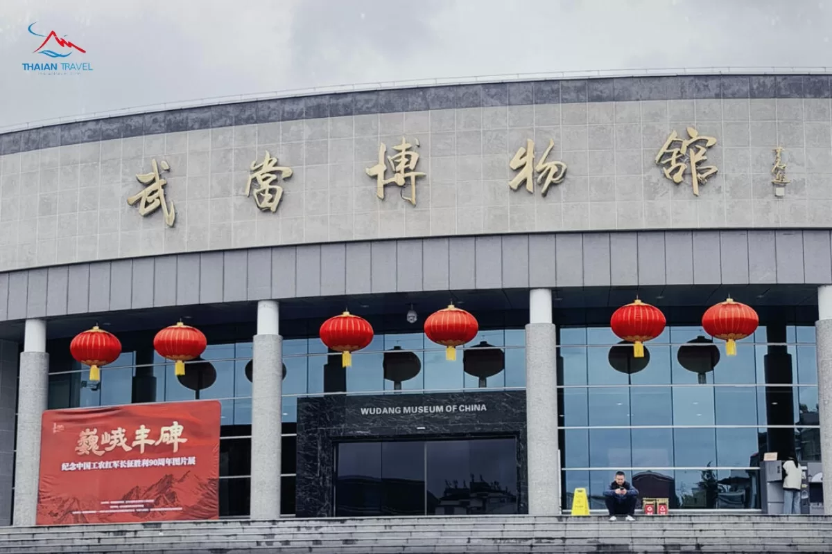 Tour Hồ Bắc 6 ngày 5 đêm : Võ Đang - Tương Dương - Thần Nông Giá (12)